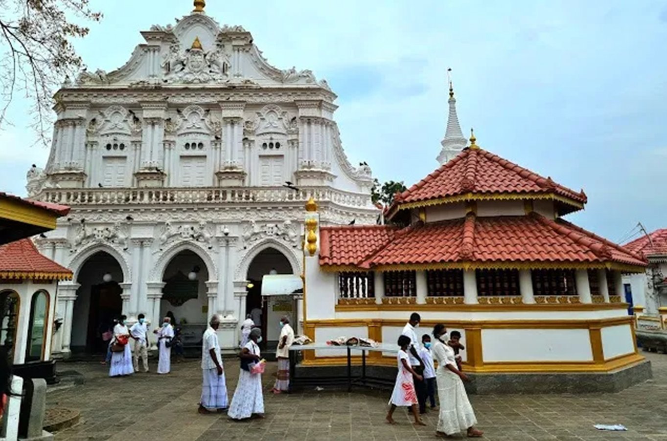 Kanda Viharaya Temple